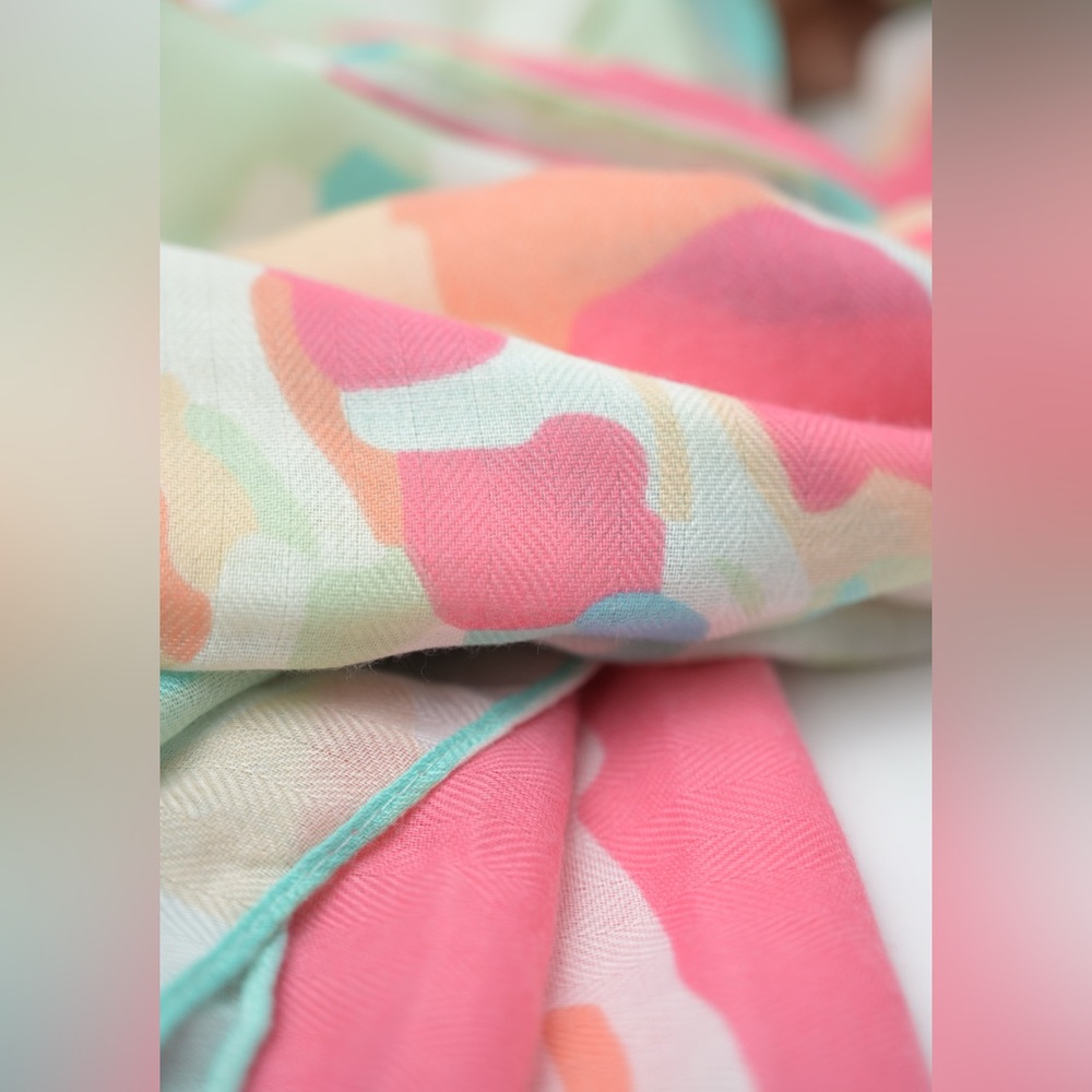 Colorful Patterned Scarf - Picture 2 of 3
